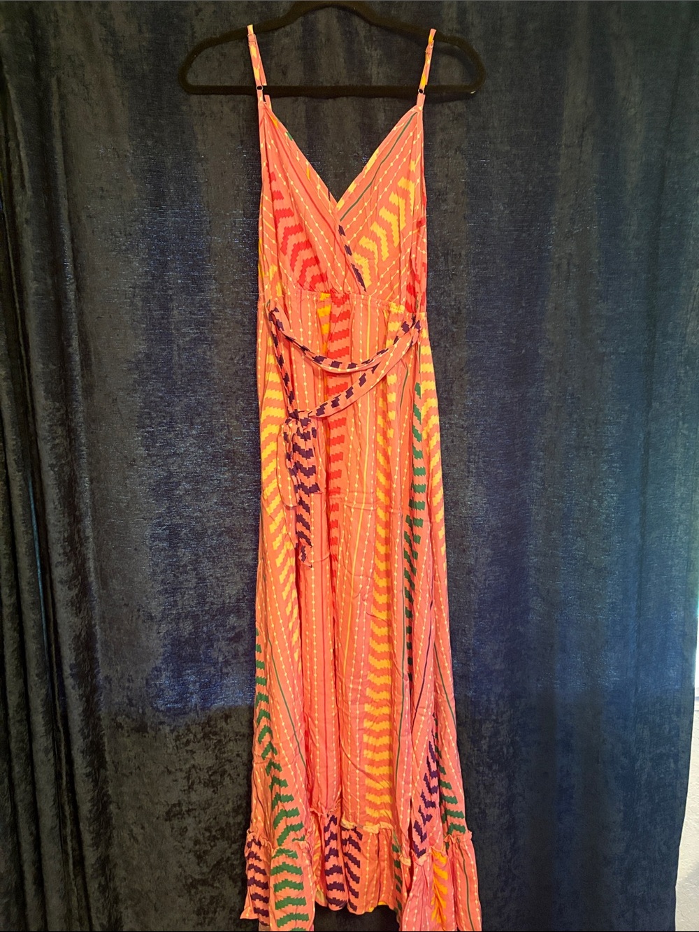 Cupshe Coral Chevron Maxi Dress with Spaghetti Straps with tags size large - Picture 4 of 8